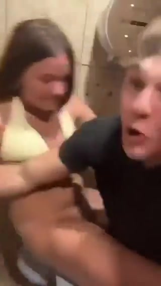 Journey Price – Kansas Bar Girl Video Hot Viral